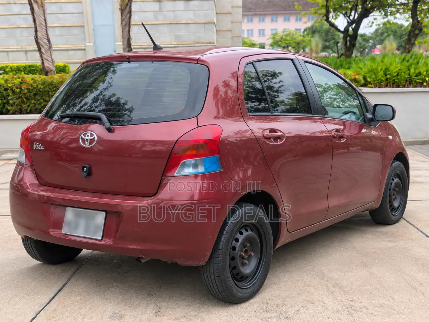 Toyota Vitz 2010 Burgundy