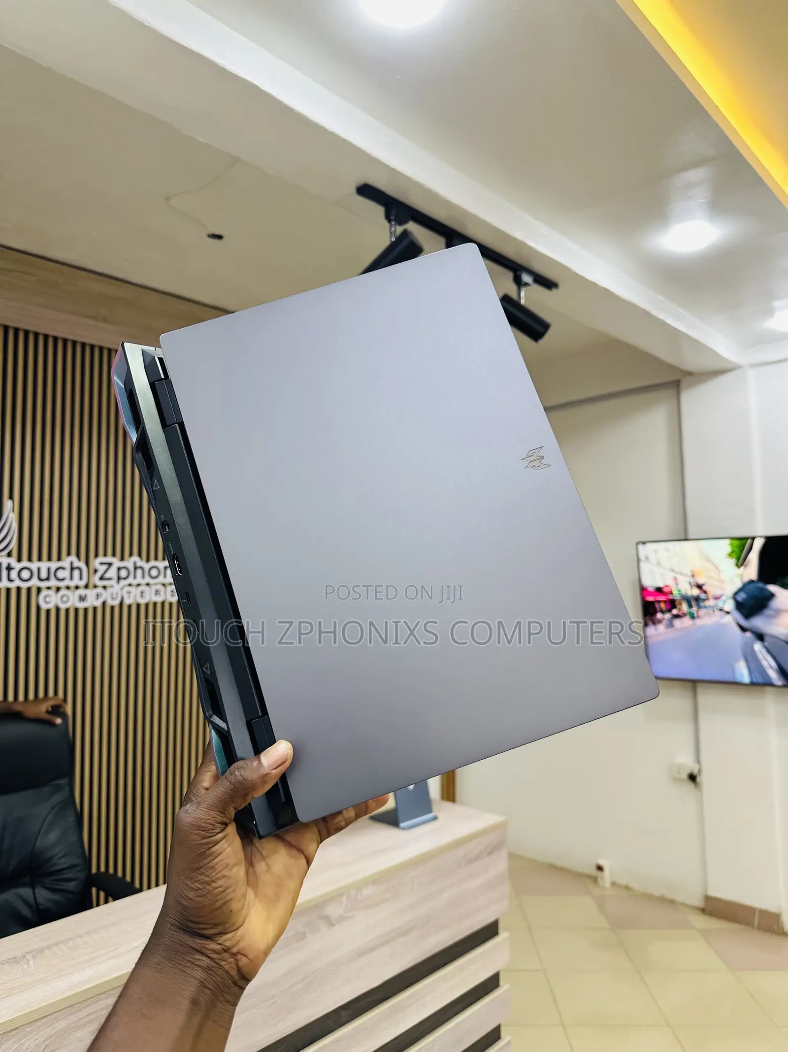 Laptop Acer Predator Helios Neo 16 32GB Intel Core i7 SSD 1T