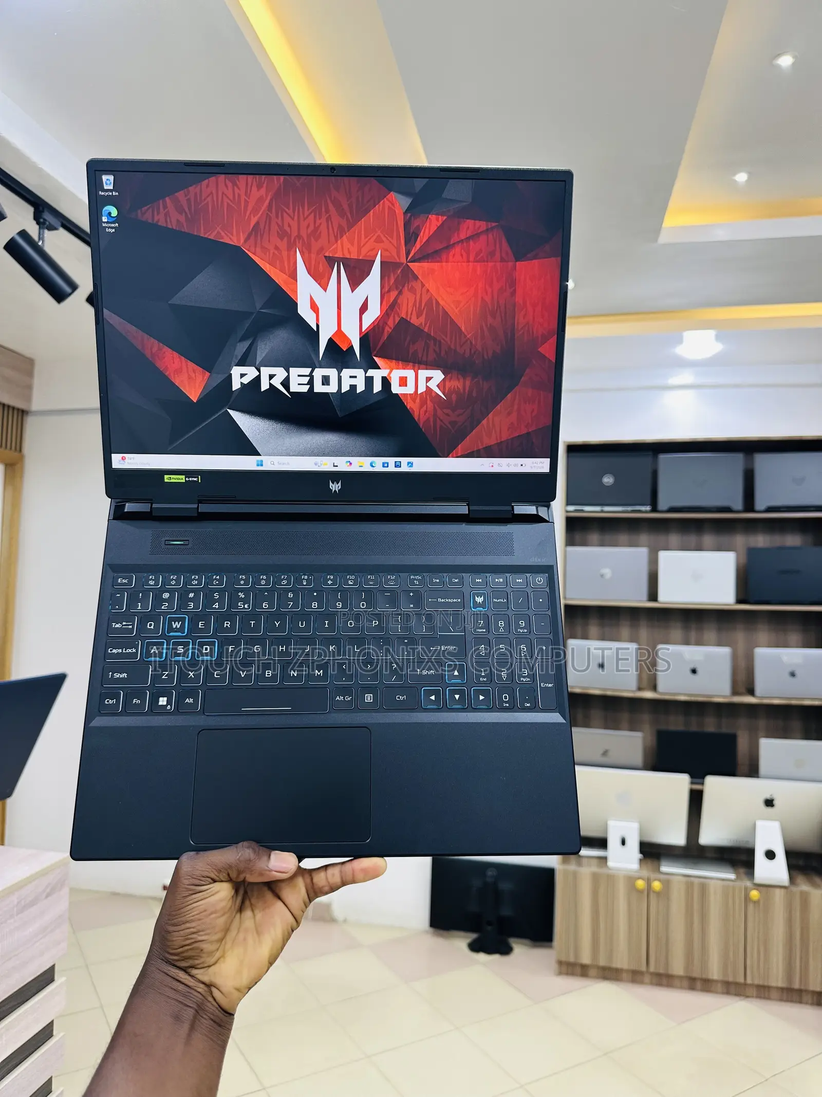 Laptop Acer Predator Helios Neo 16 32GB Intel Core i7 SSD 1T