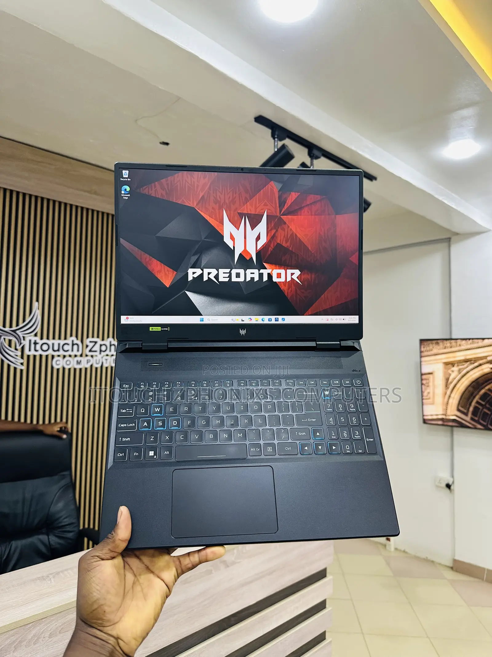Laptop Acer Predator Helios Neo 16 32GB Intel Core i7 SSD 1T