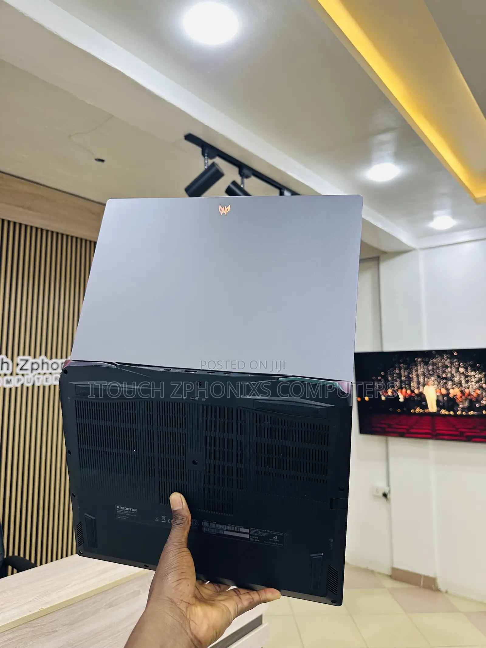 Laptop Acer Predator Helios Neo 16 32GB Intel Core i7 SSD 1T