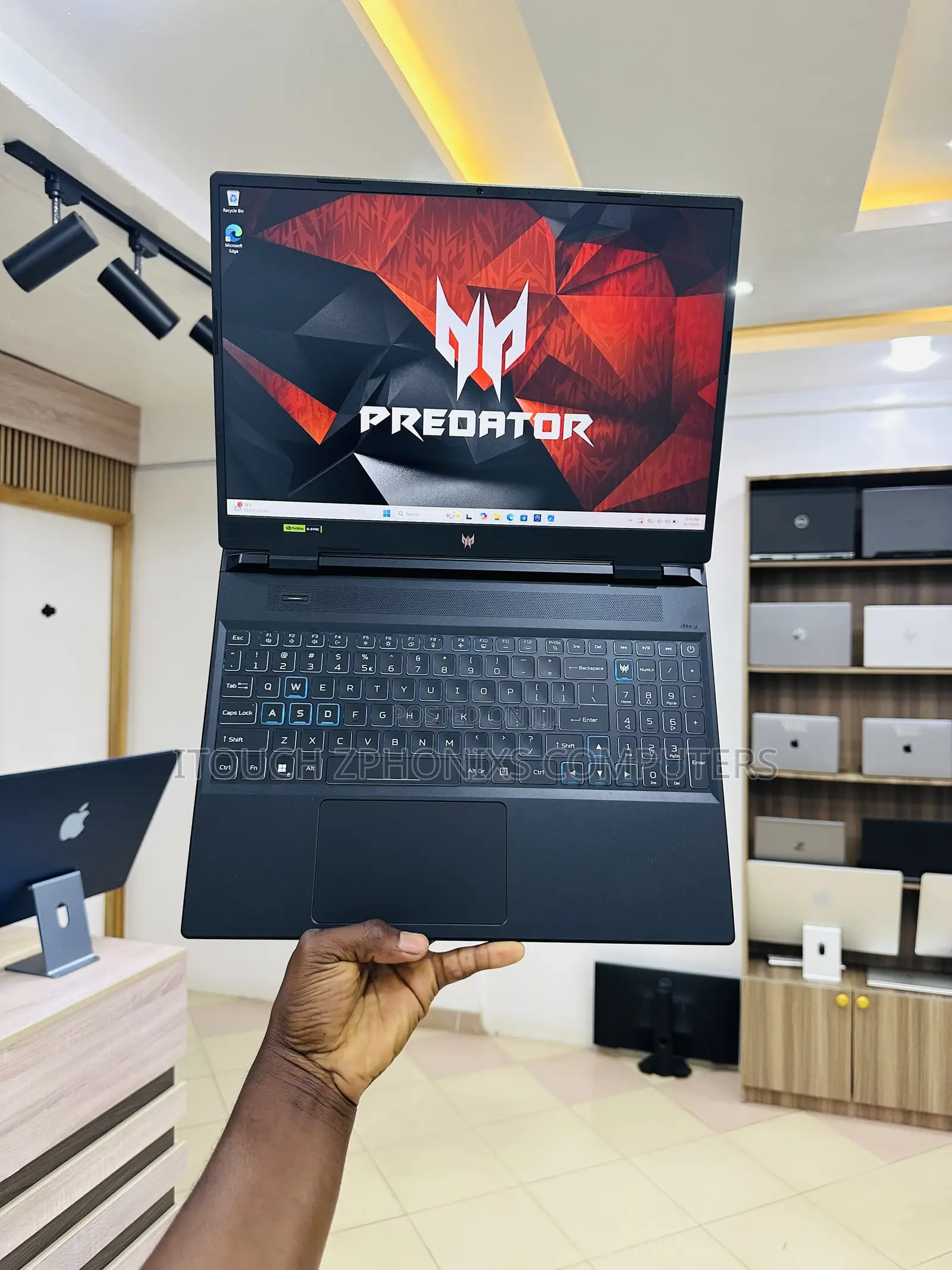 Laptop Acer Predator Helios Neo 16 32GB Intel Core i7 SSD 1T