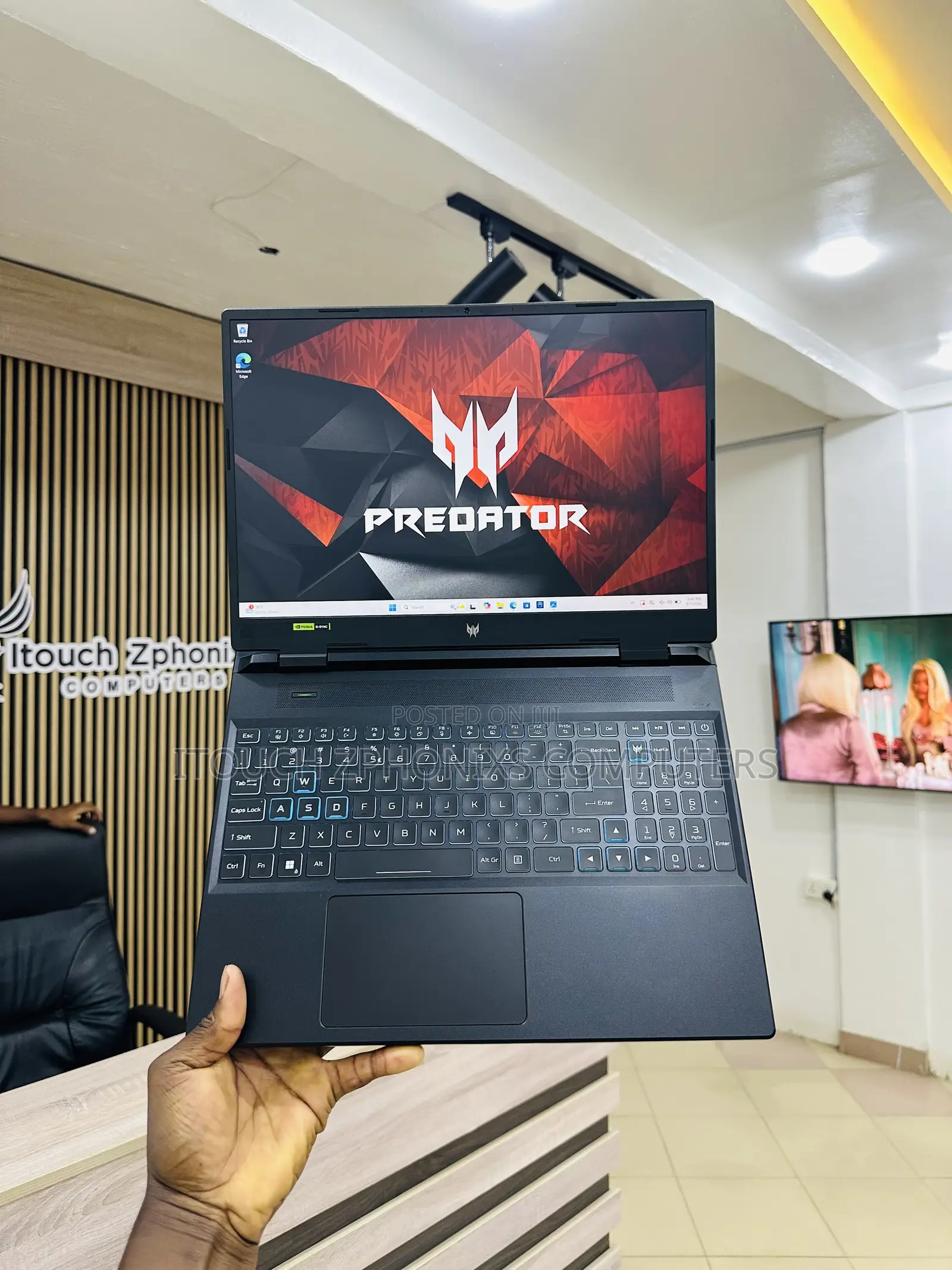 Laptop Acer Predator Helios Neo 16 32GB Intel Core i7 SSD 1T