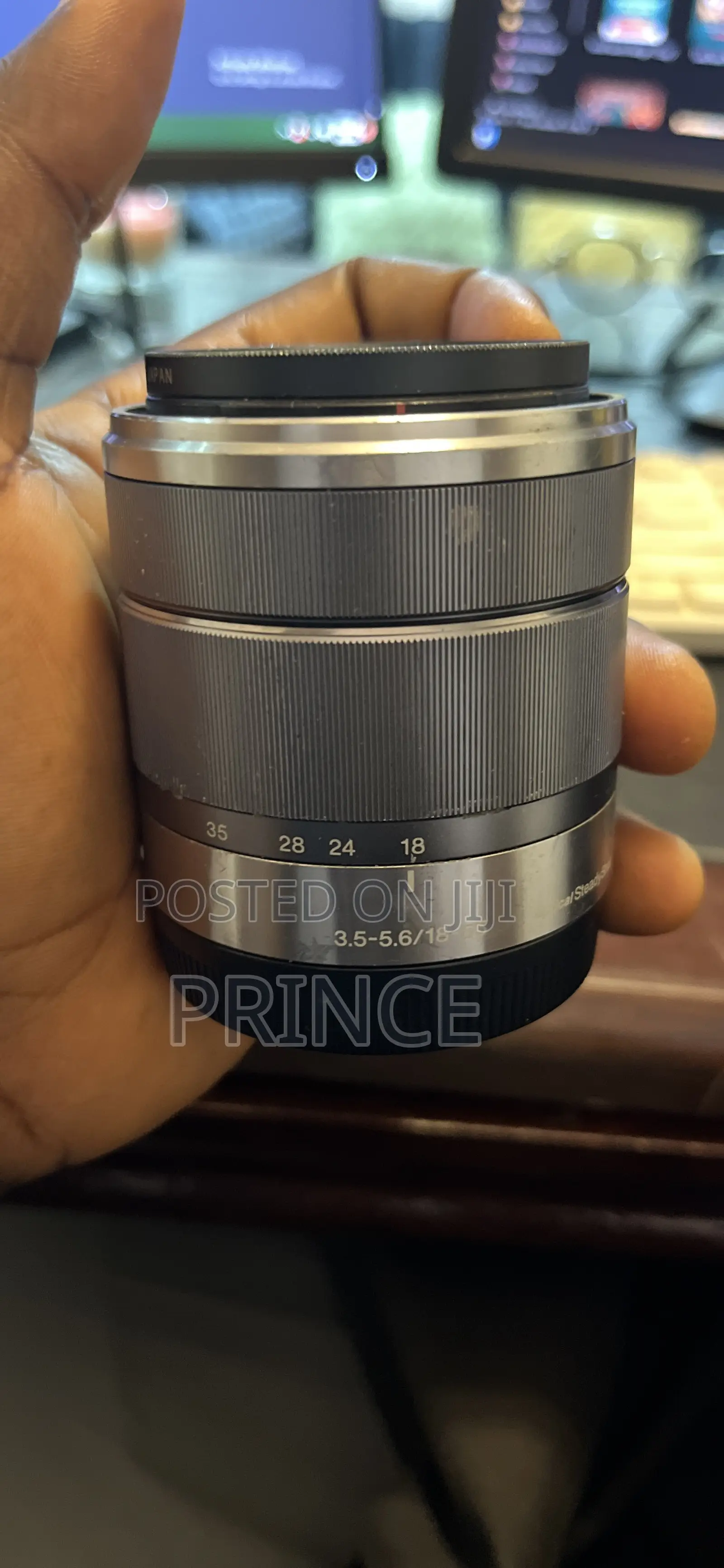 Sony Wide Lens (18-55)