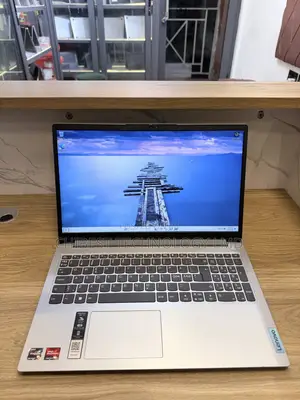 Laptop Lenovo Ideapad 3 8GB AMD Ryzen 5 SSD 256GB