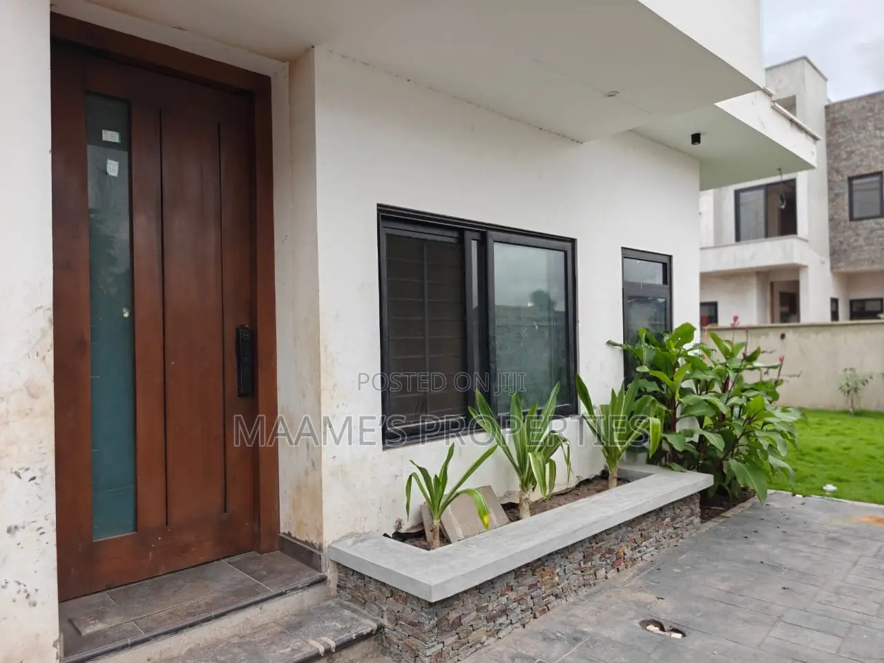 4bdrm Duplex in Tantra Hills for sale