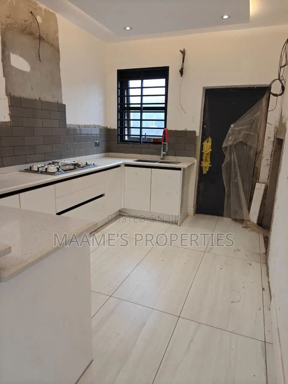 4bdrm Duplex in Tantra Hills for sale