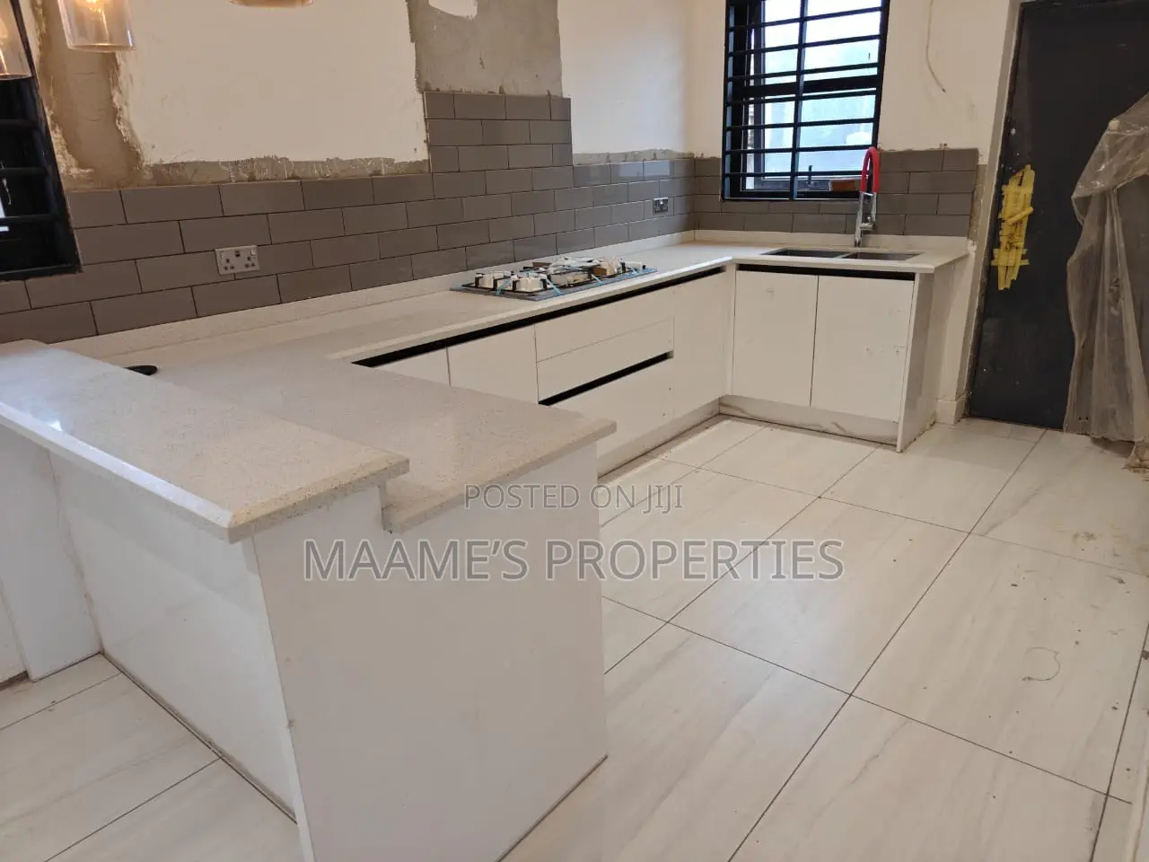 4bdrm Duplex in Tantra Hills for sale