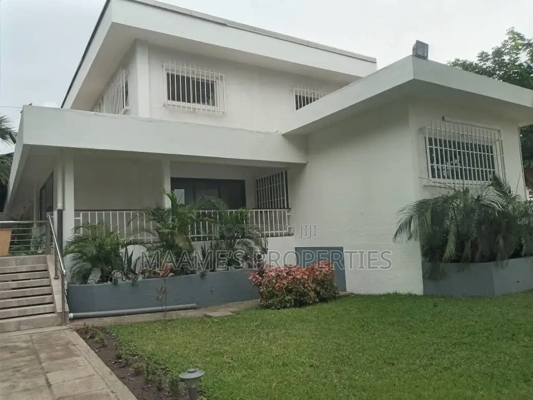 8bdrm Mansion in North Ridge for rent