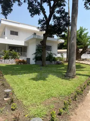 8bdrm Mansion in North Ridge for rent
