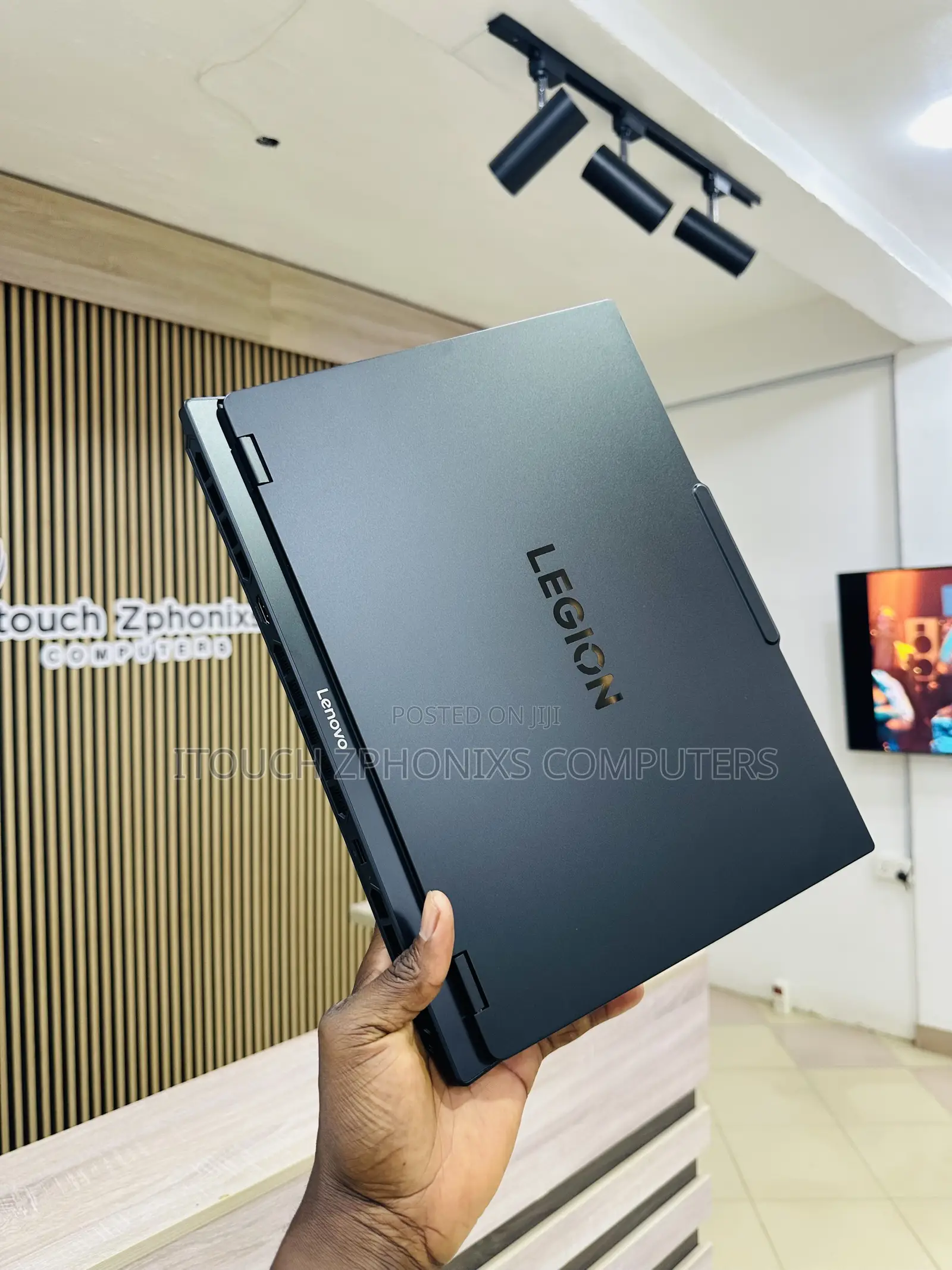 Laptop Lenovo Legion 5 16GB Intel Core i7 SSD 1T