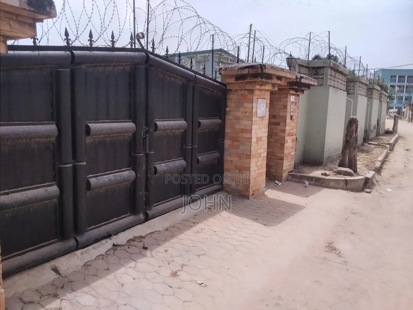 4bdrm House in Survivorestates, Old Barrier for sale
