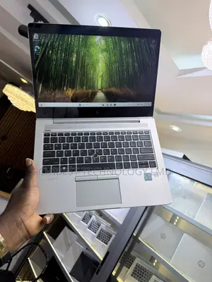 Laptop HP EliteBook 830 G5 8GB Intel Core i5 SSD 256GB