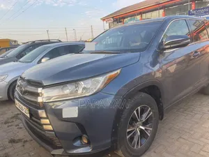 Toyota Highlander 2019 Gray