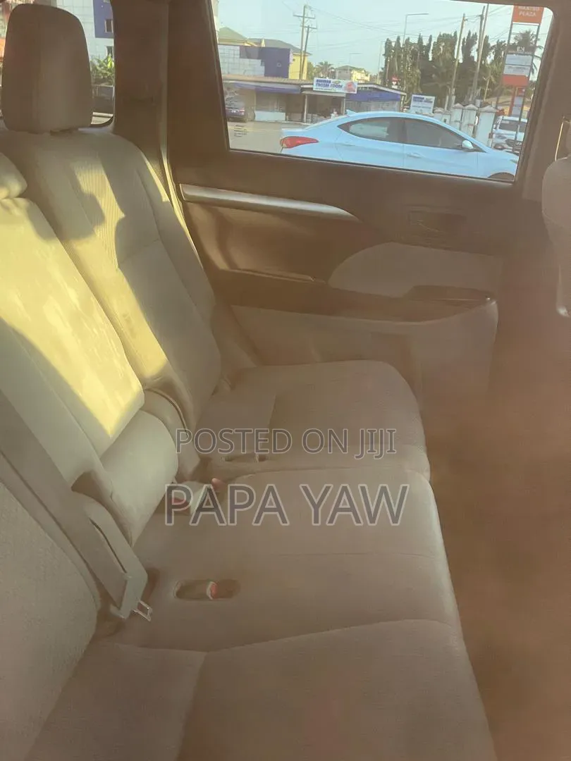 Toyota Highlander 2019 Gray