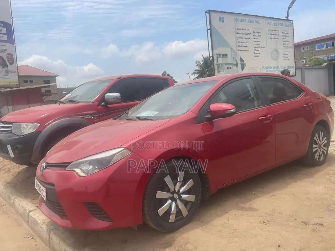 Toyota Corolla 2016 Red
