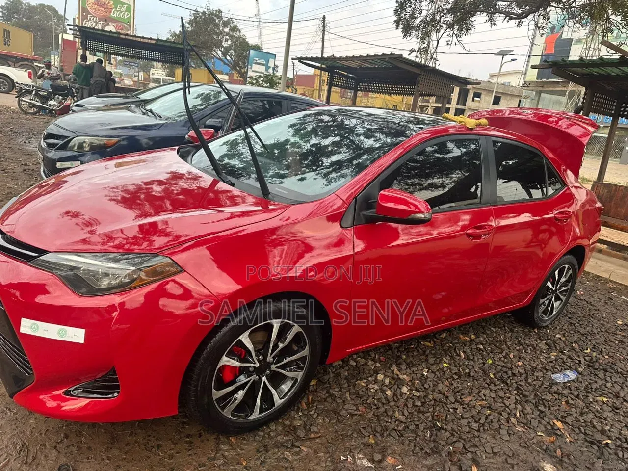 Toyota Corolla SE Special Edition 4dr Sedan (1.8L 4cyl CVT) 2017 Red