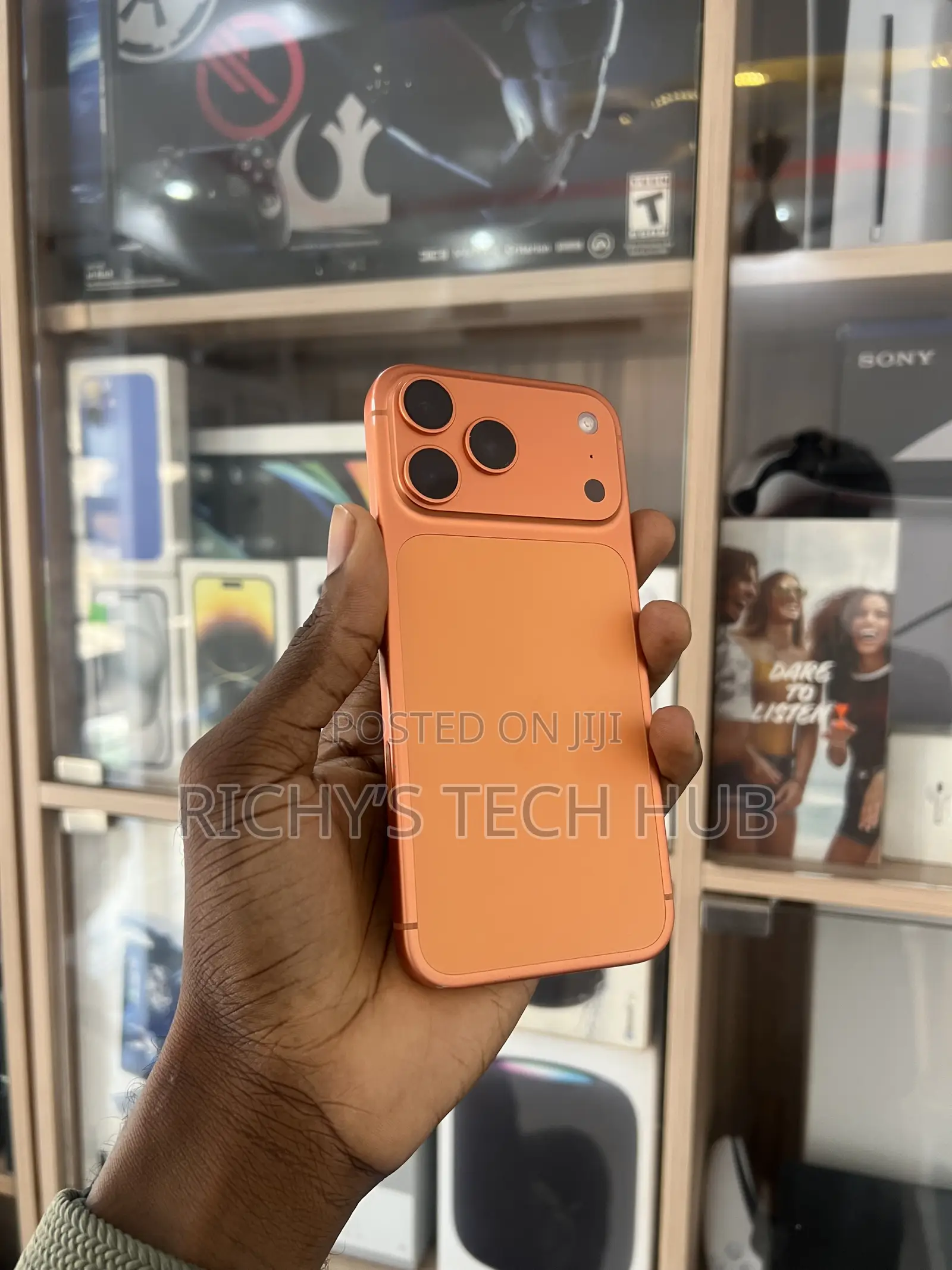 New Apple iPhone 17 Pro Max 256 GB Orange