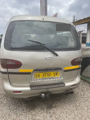 Hyundai H-100 2003 Silver