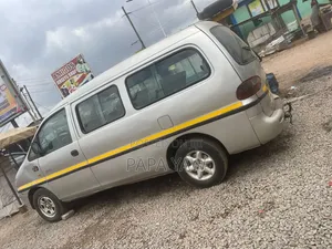 Hyundai H-100 2003 Silver