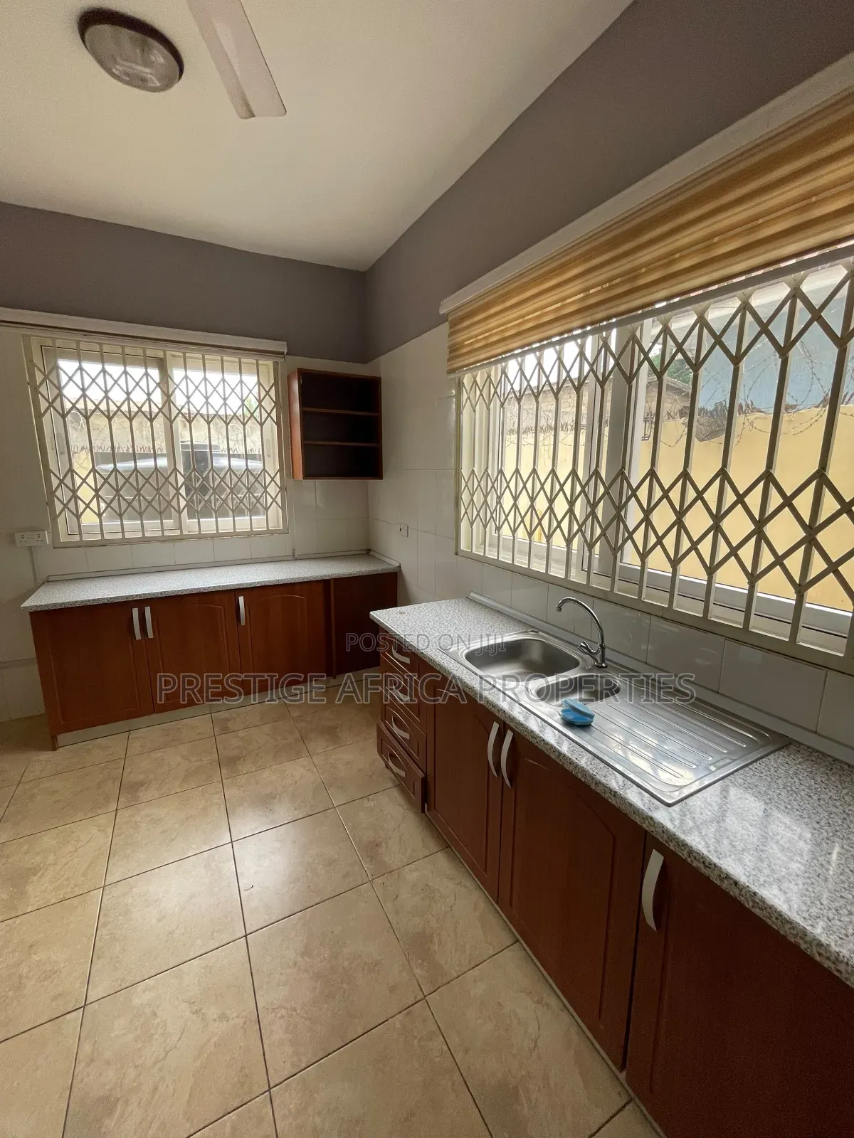 4bedrooms Self Compound Furnished