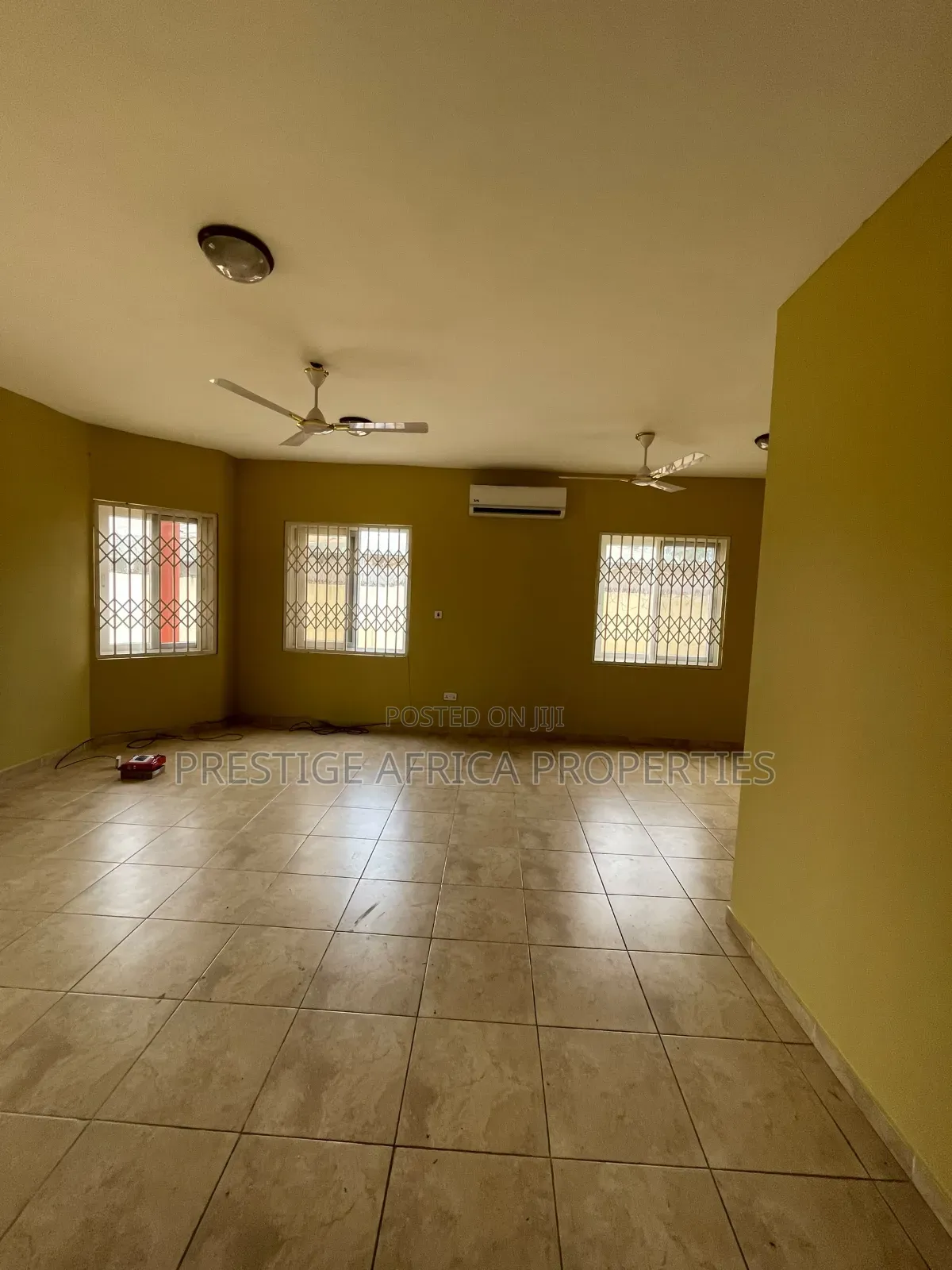4bedrooms Self Compound Furnished