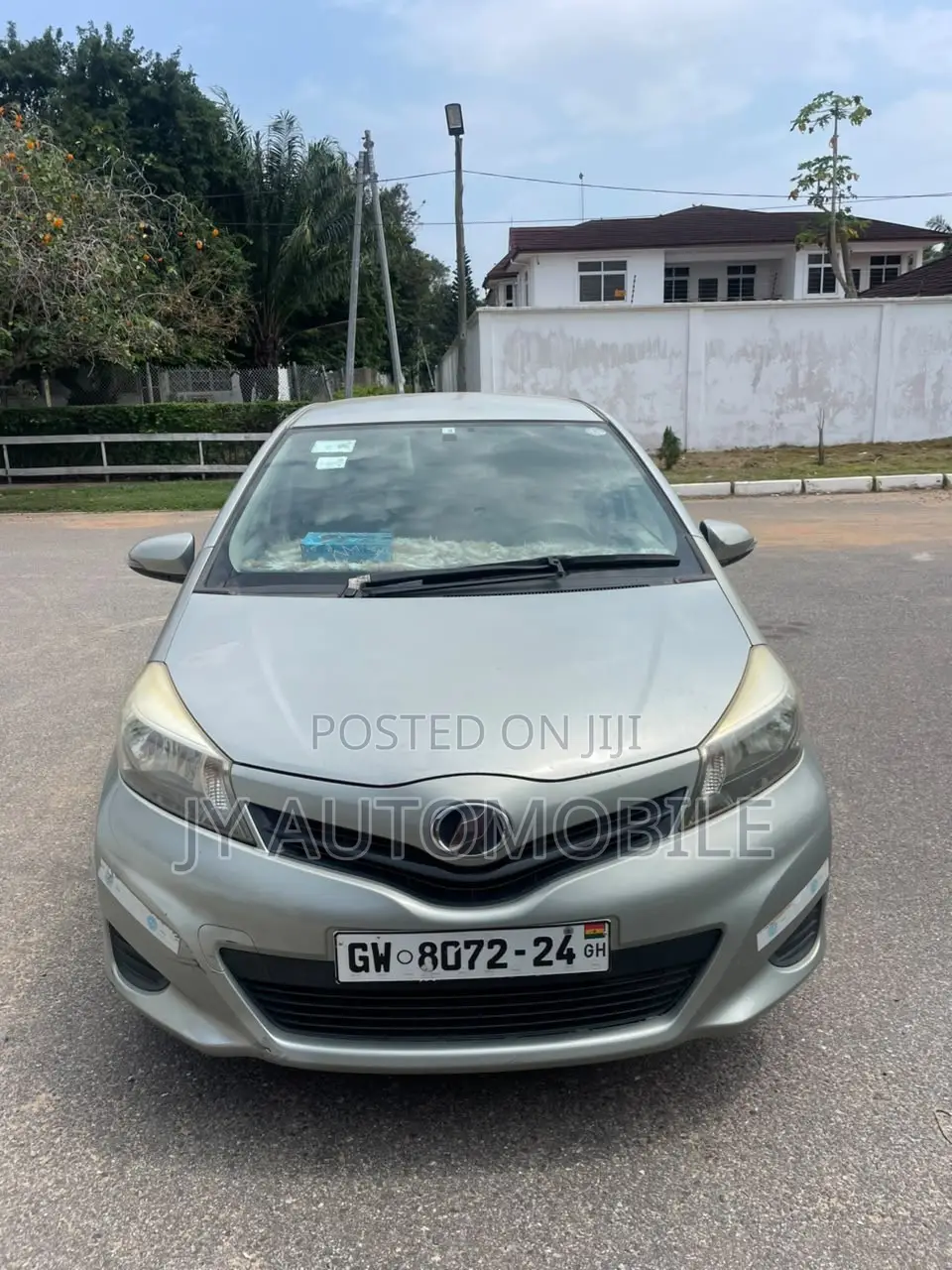 Toyota Vitz 2013