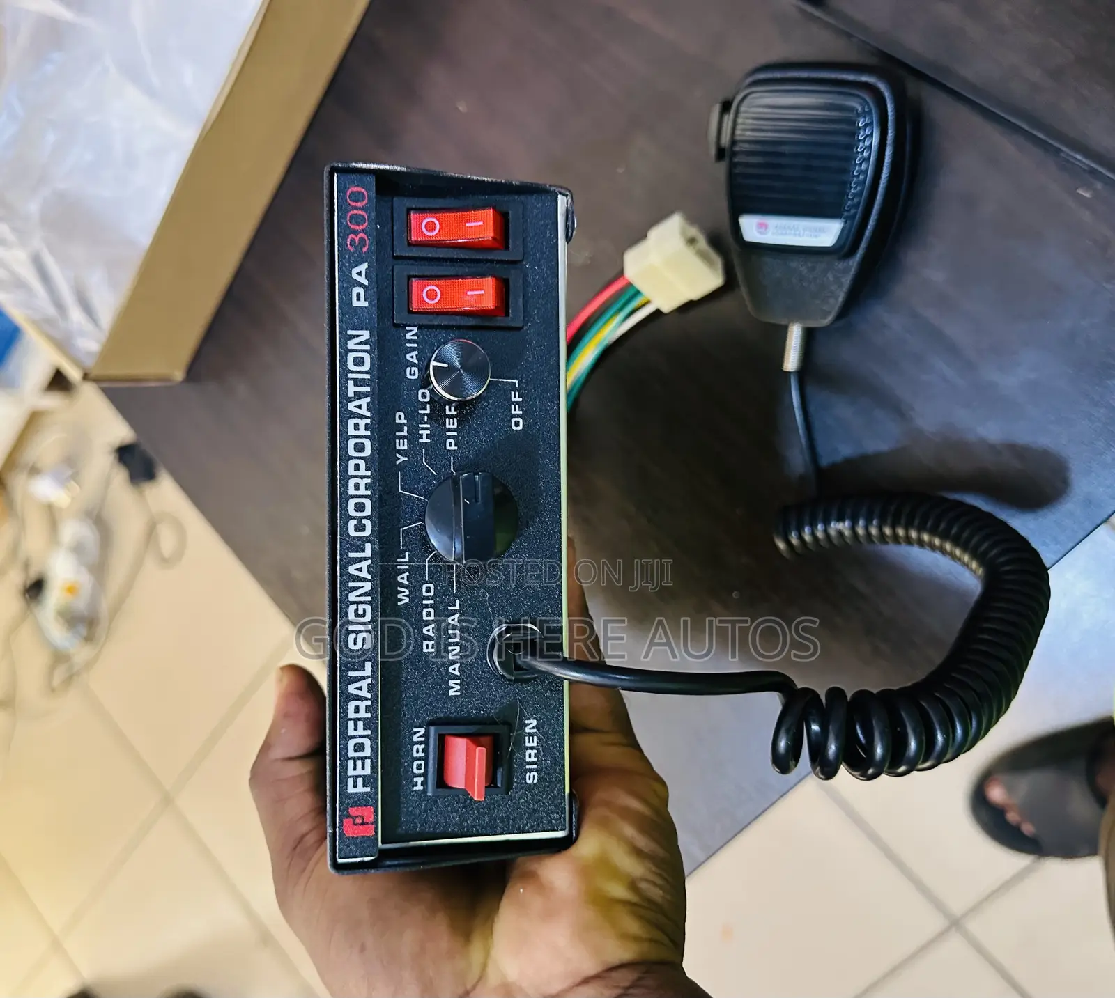 300W Manual Siren + Powerful Speaker