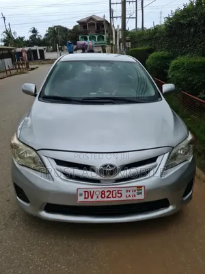 Toyota Corolla 2013 Silver