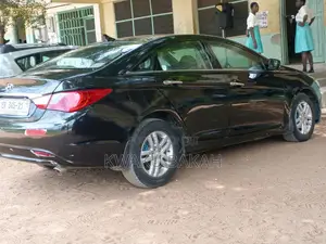Hyundai Sonata GLS Sedan FWD (2.4L 4cyl 6A) 2012 Black