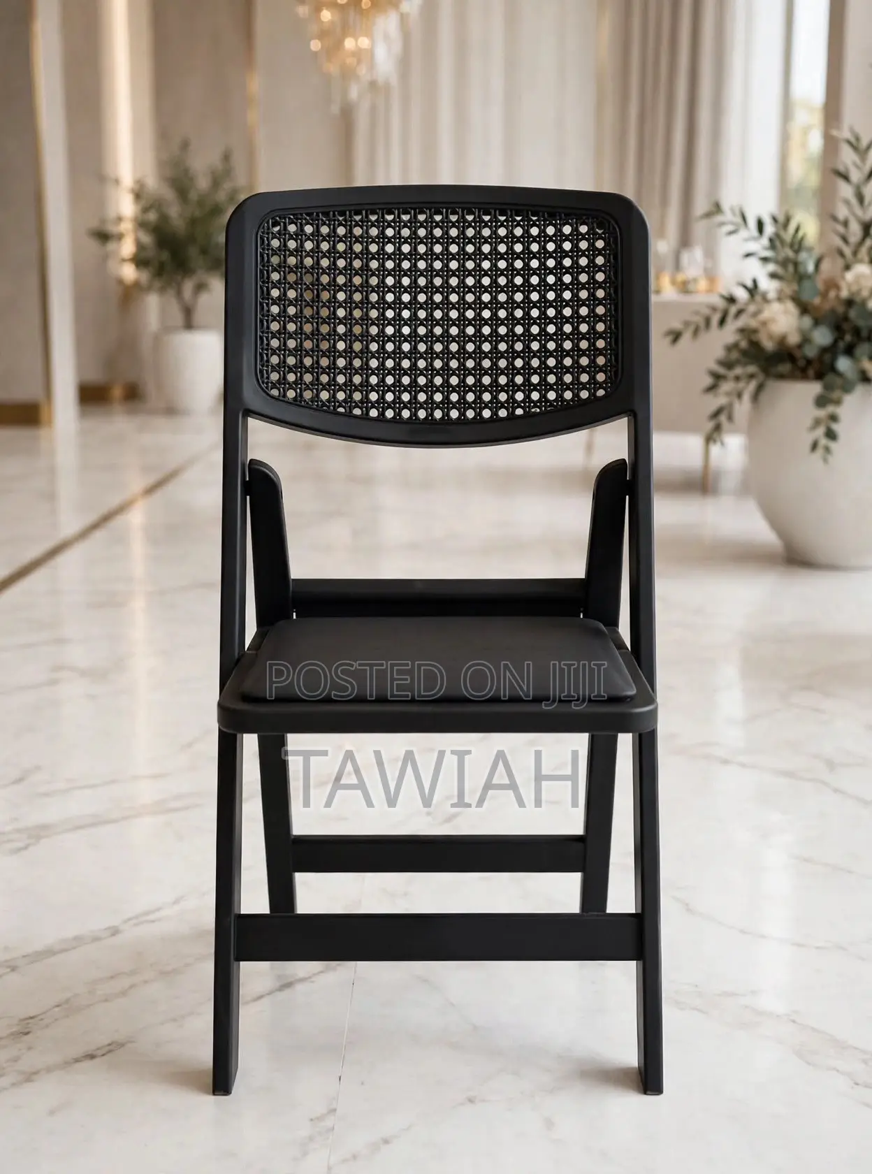 Fan Back New Design Foldable Chair
