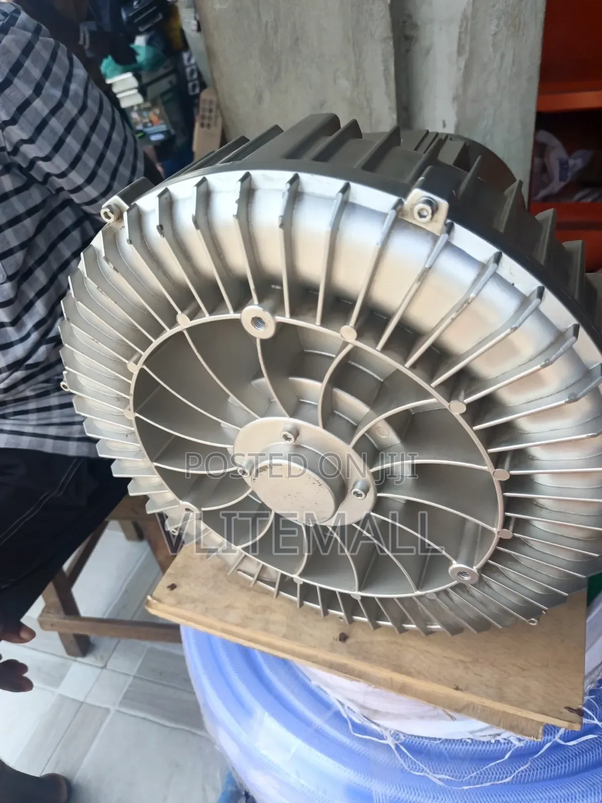 The Image Shows an Industrial Regenerative Blower