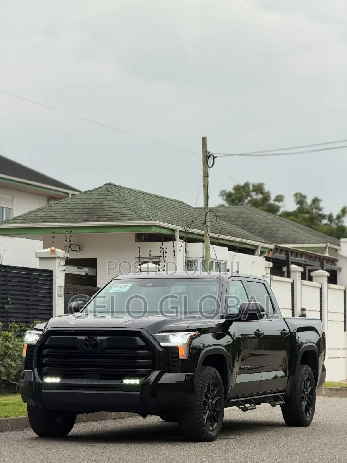 Toyota Tundra 2023 Black