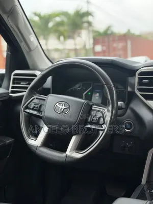 Toyota Tundra 2023 Black