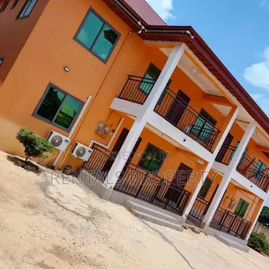 2bdrm Block of Flats in Frafraha for rent