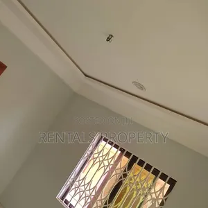2bdrm Block of Flats in Frafraha for rent