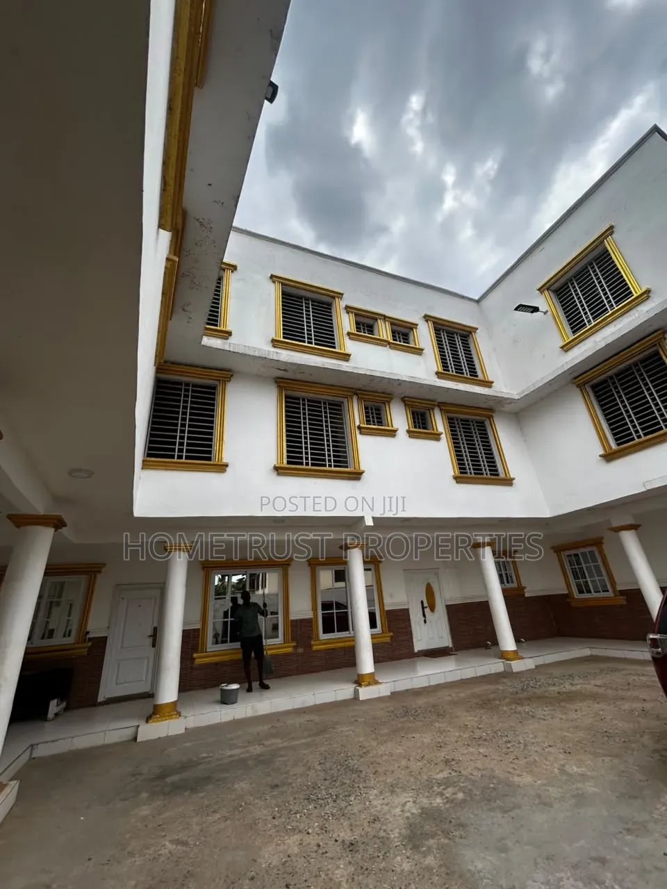 32 Bedroom Hotel for Sale at Odorkor