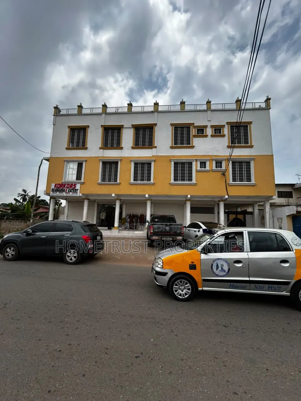 32 Bedroom Hotel for Sale at Odorkor