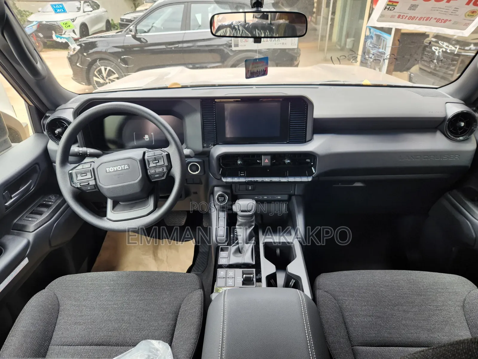 New Toyota Land Cruiser Prado 2.8 2024 Gold