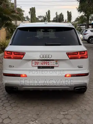 Audi Q7 3.0T Premium AWD quattro 2018 White
