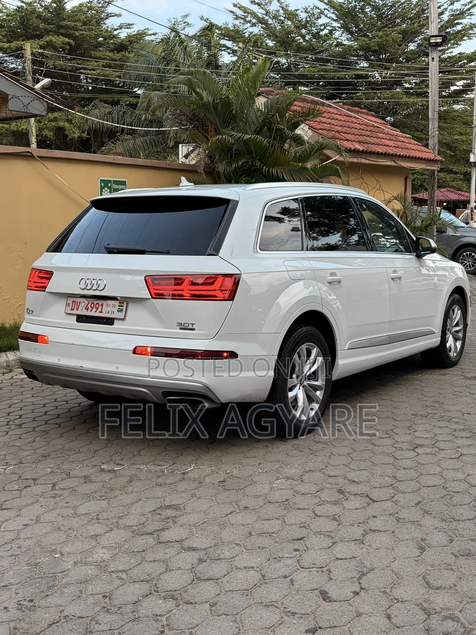Audi Q7 3.0T Premium AWD quattro 2018 White