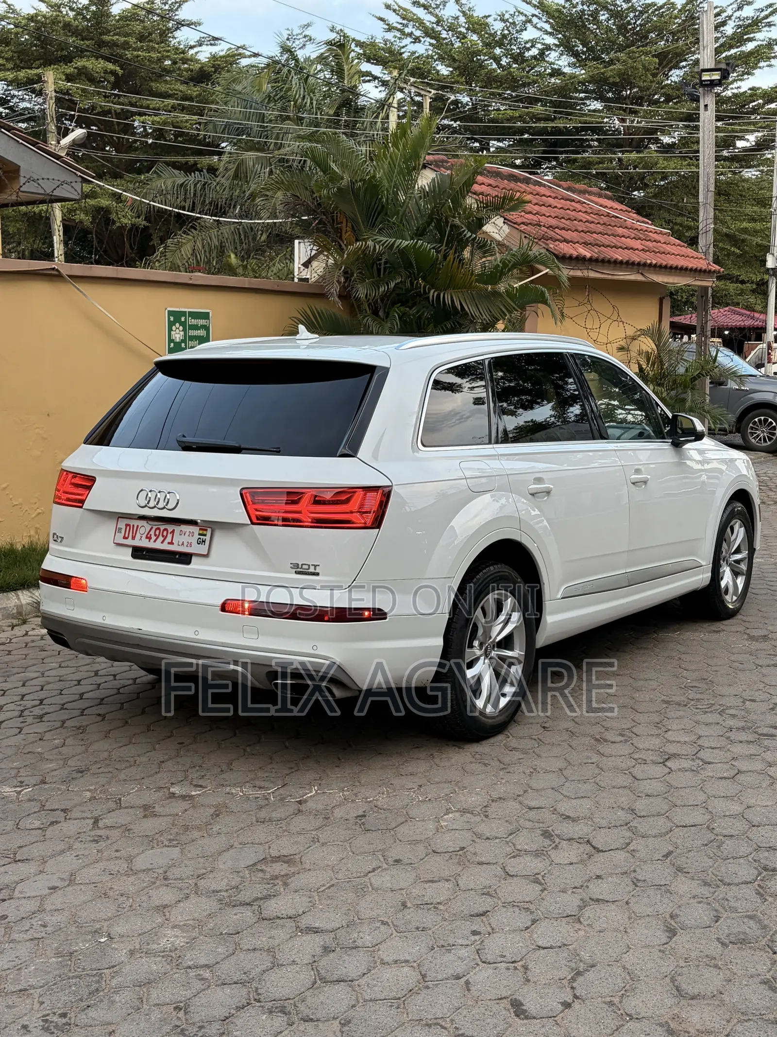 Audi Q7 3.0T Premium AWD quattro 2018 White