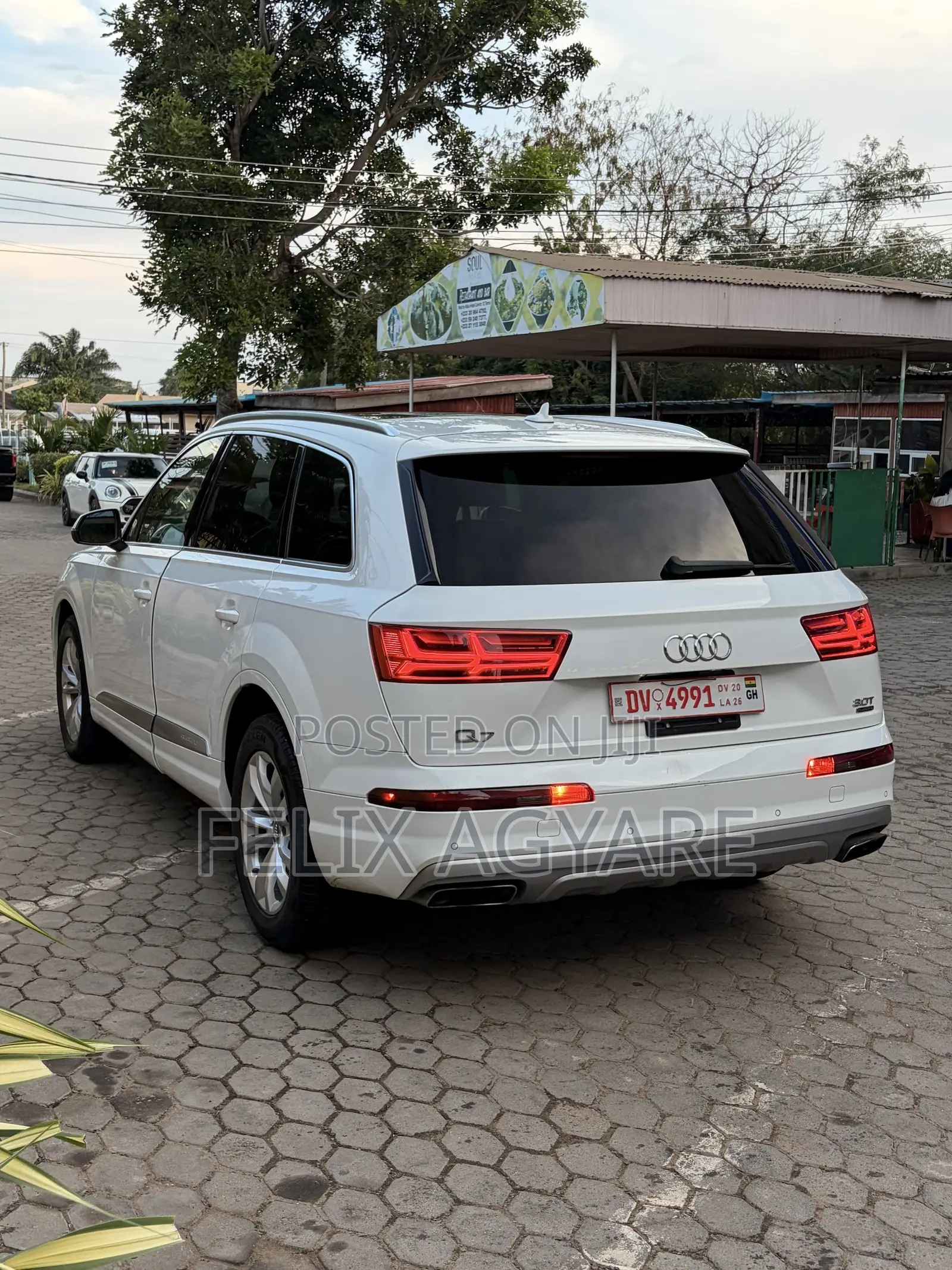 Audi Q7 3.0T Premium AWD quattro 2018 White