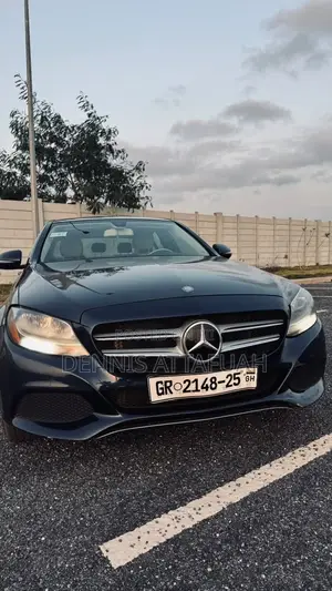 Mercedes-Benz C300 Base 4Matic Sedan AWD (2.0L 4cyl 7A) 2016 Black