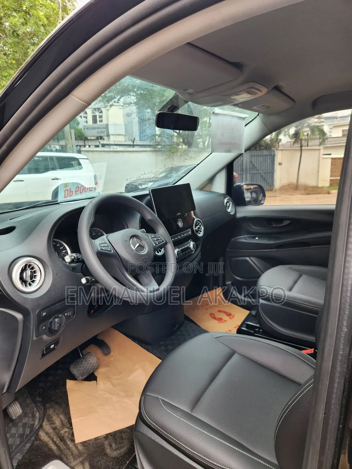 New Mercedes-Benz V-Class 2022 Black