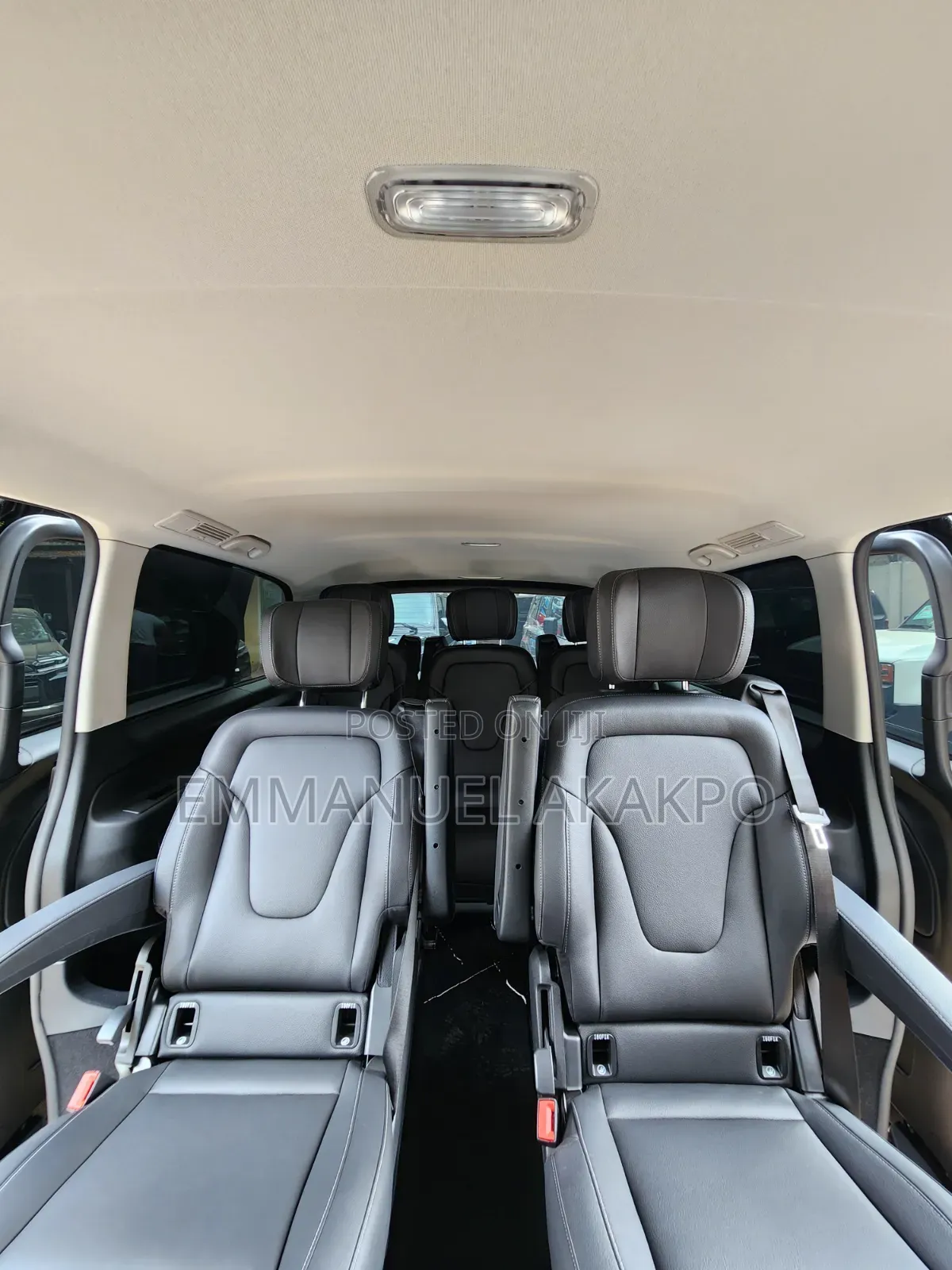 New Mercedes-Benz V-Class 2022 Black