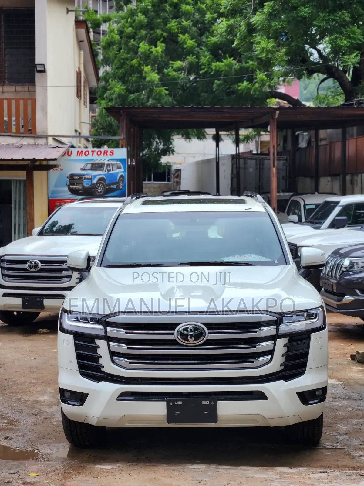 New Toyota Land Cruiser LC300 2024 White