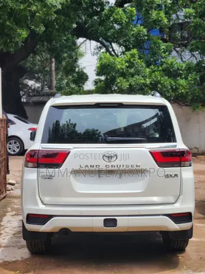 New Toyota Land Cruiser LC300 2024 White