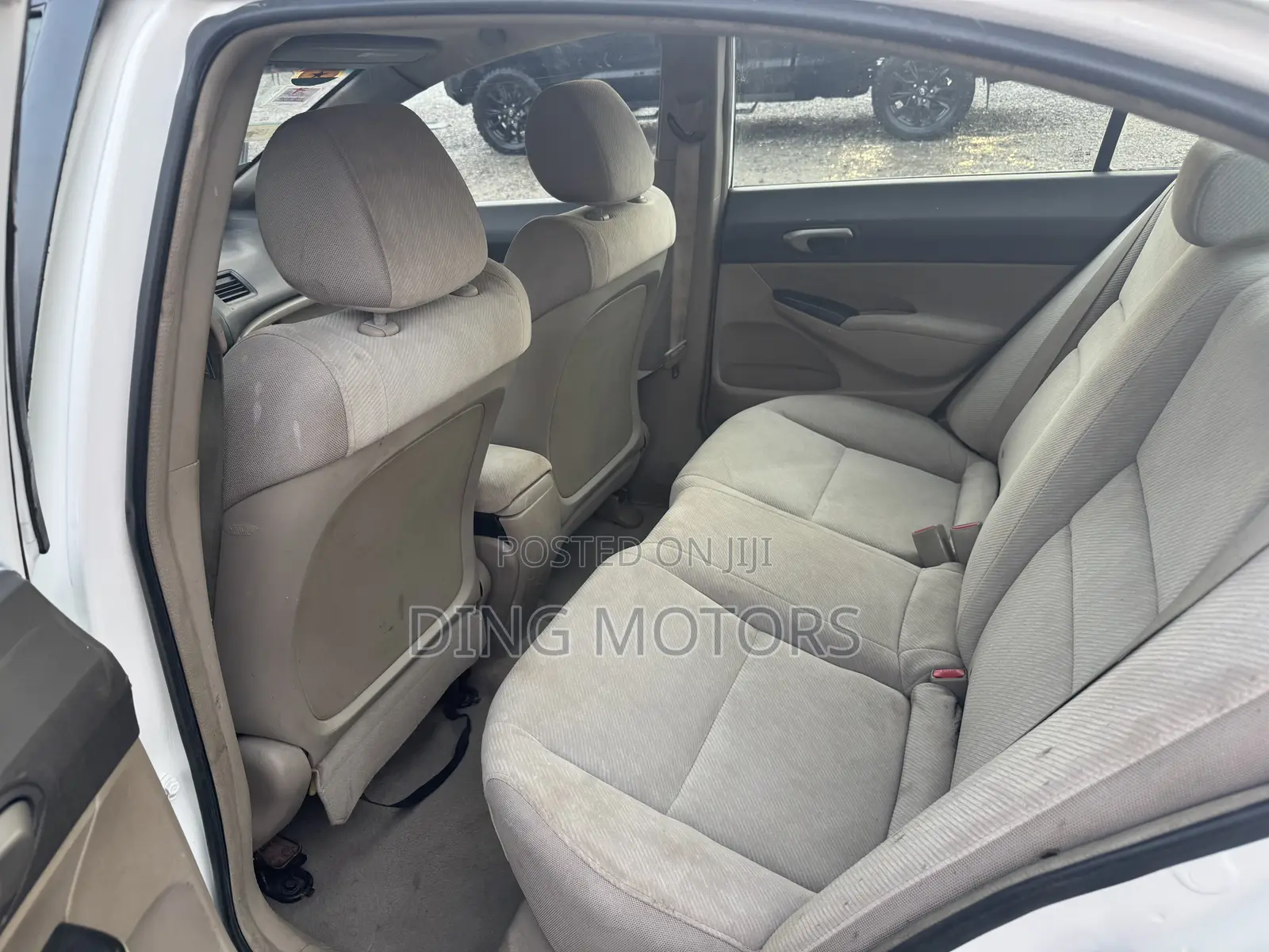 Honda Civic 2010 White