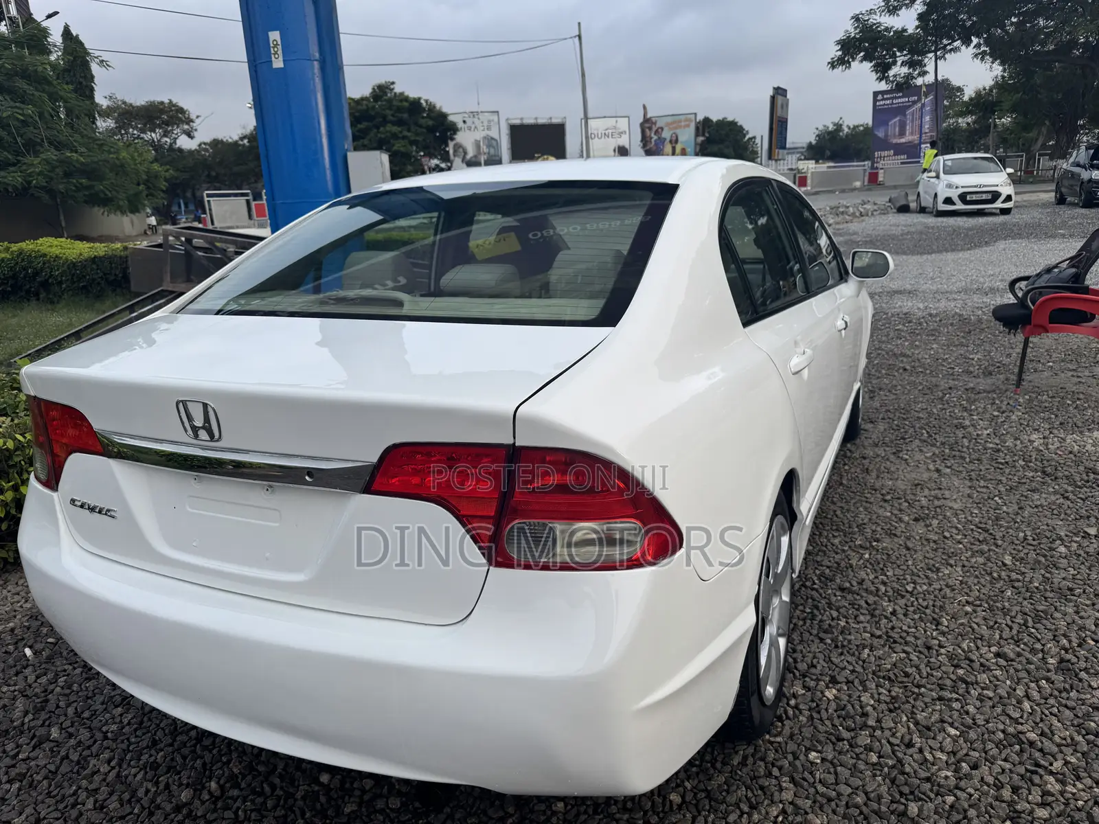 Honda Civic 2010 White